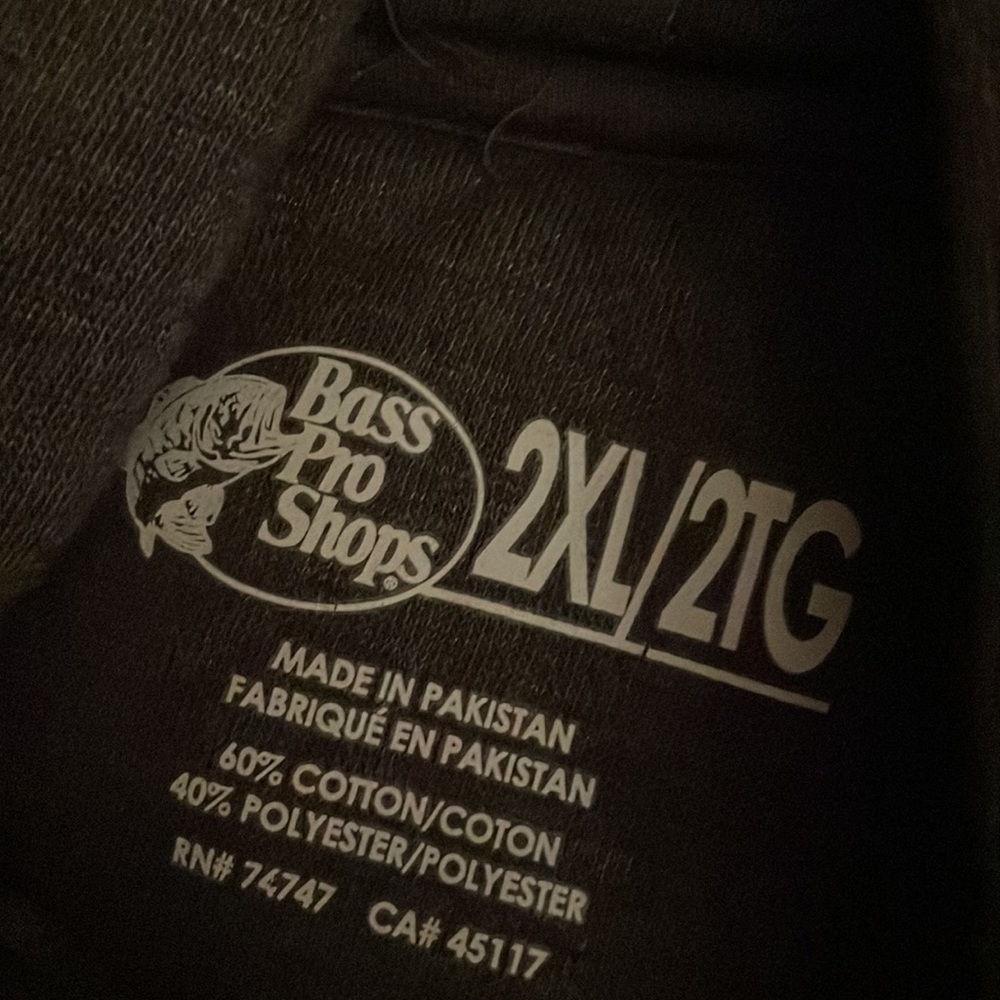 Bass pro shop, Johnny Morris, men’s hoodie - Picture 2 of 2